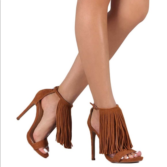 Liliana Shoes - Fringed heel